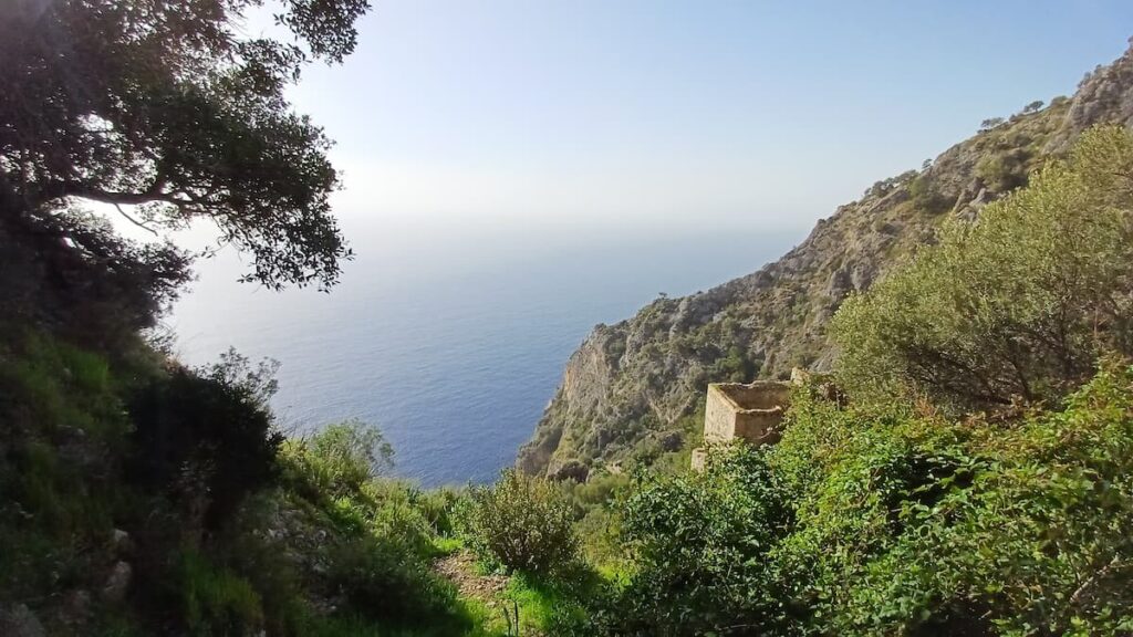 afkule monastery